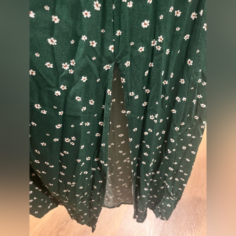 American Eagle Outfitters Green Floral Dress - Picture 6 of 6